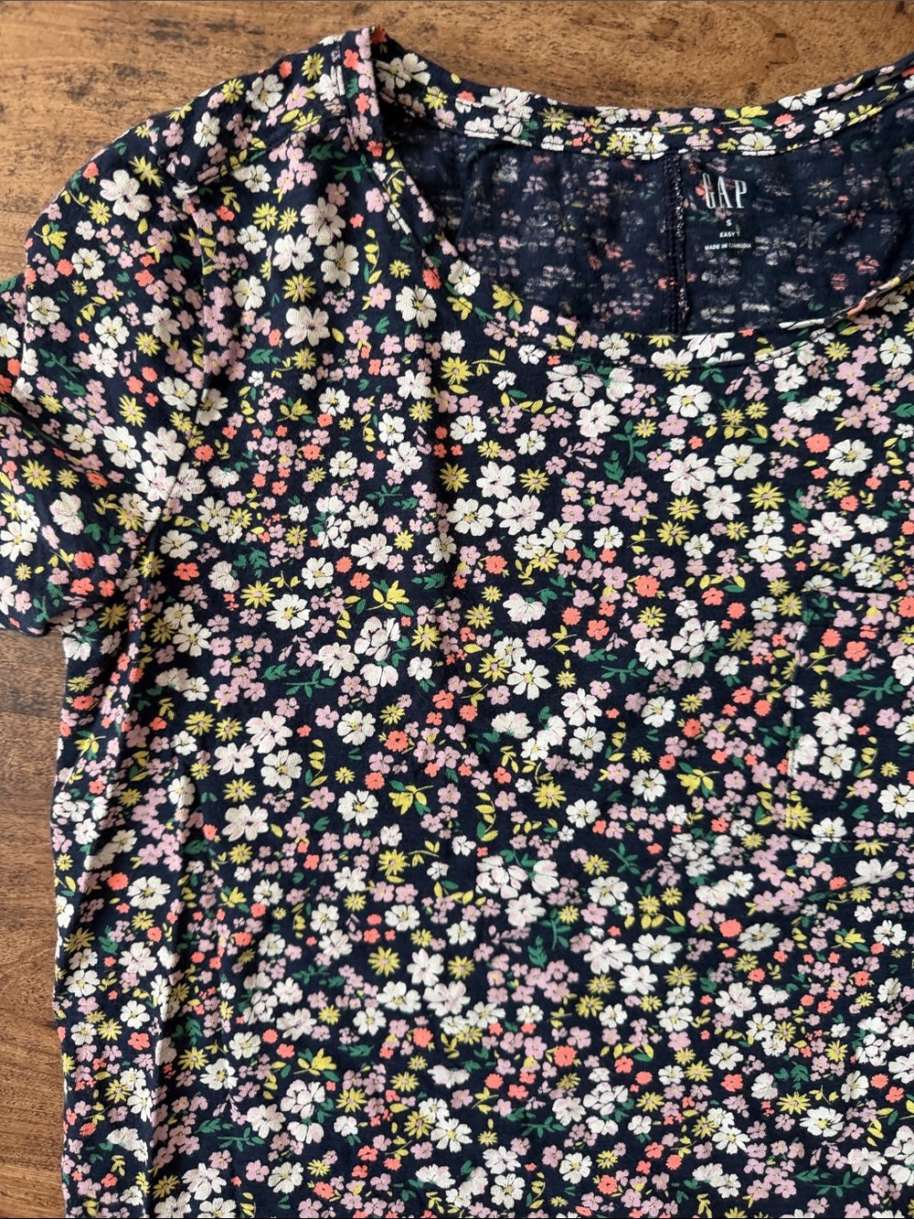GAP Navy Floral Short Sleeve Crewneck Tee with Pink, White & Green Accents - Picture 3 of 3